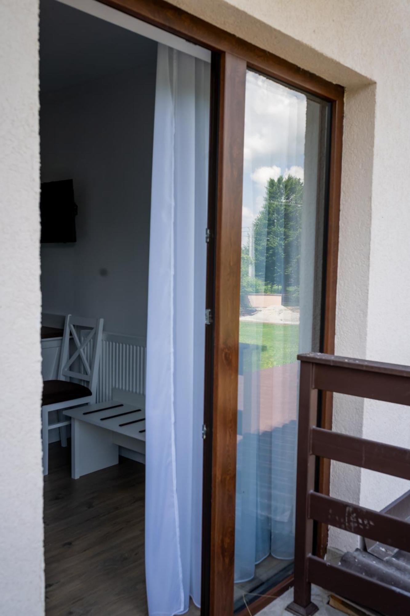Evergreen Chalet Avrig Extérieur photo
